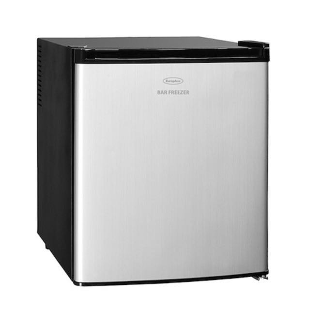 EuropAce Mini Bar Freezer (32L), TV & Home Appliances, Kitchen