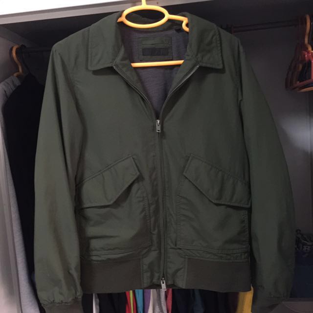 uniqlo flight jacket