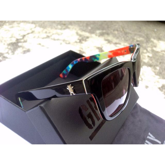 Grizzly Griptape Sunglasses Tie-Dye, Men's Fashion, Watches &  Accessories, Ties on Carousell