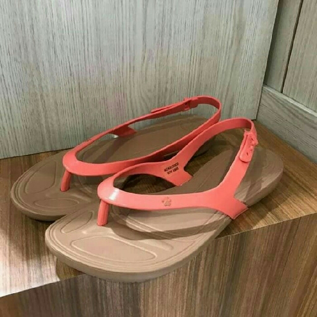 Hush Puppies Glee Coral Sandal Wanita Branded Original Fesyen Wanita Sepatu Di Carousell