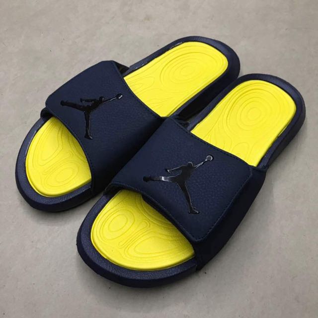 jordan flip flop slippers