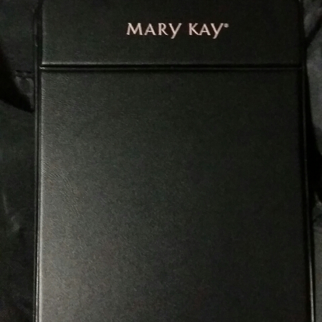 Mary Kay Mirror, Women's Fashion, Watches & Accessories, Other ...
