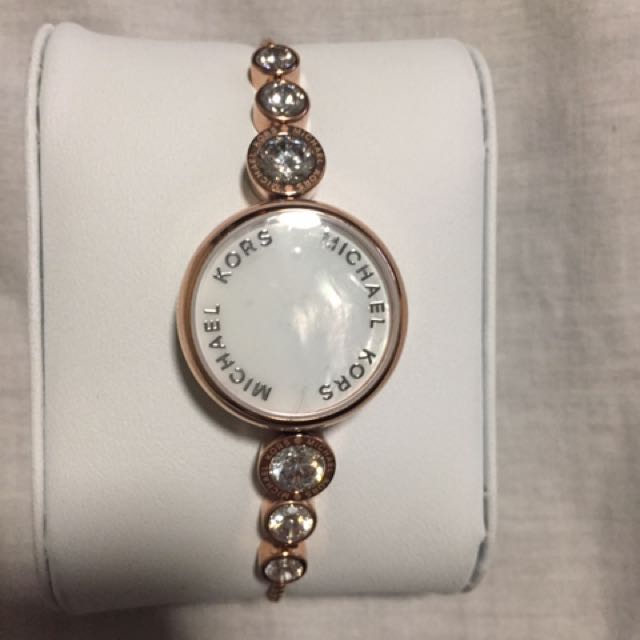 Michael kors activity watch shop