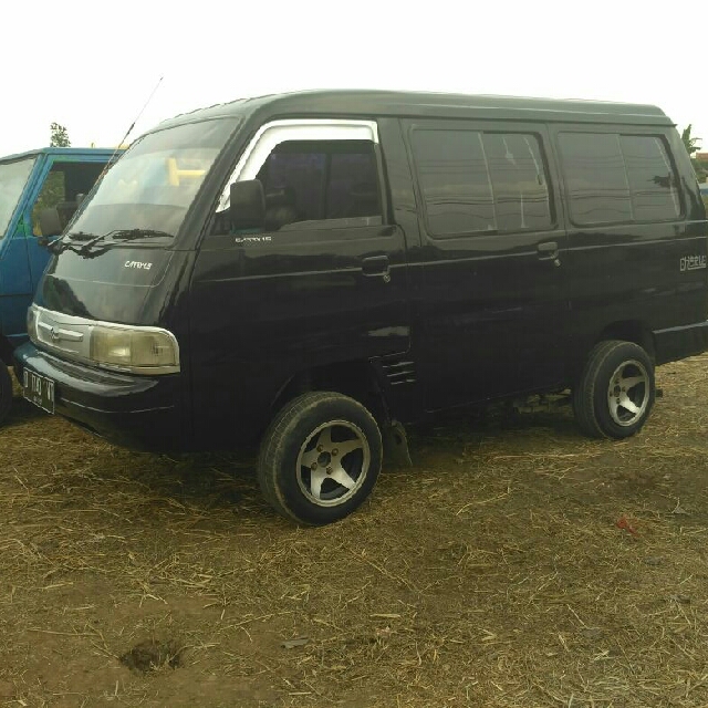 Unduh Gambar Mobil Futura