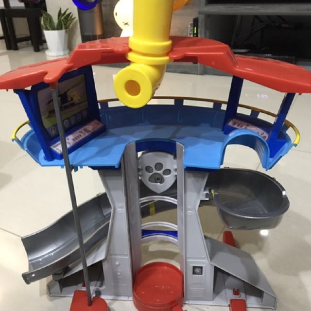 paw patrol lookout tower very