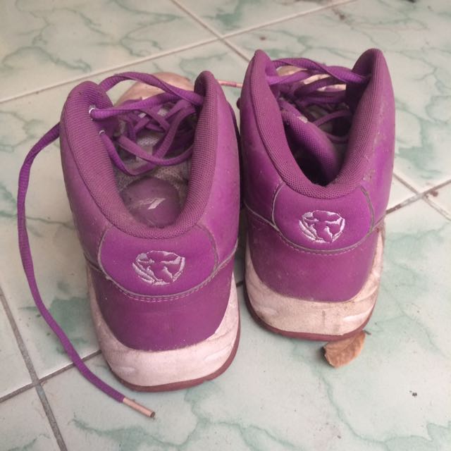 Sepatu Basket League Dbl Fesyen Wanita Sepatu Di Carousell