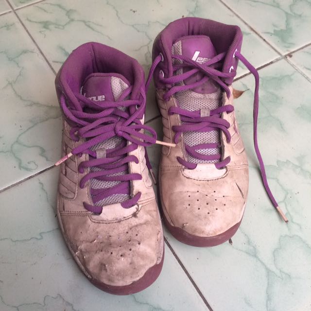 Sepatu Basket League Dbl Fesyen Wanita Sepatu Di Carousell