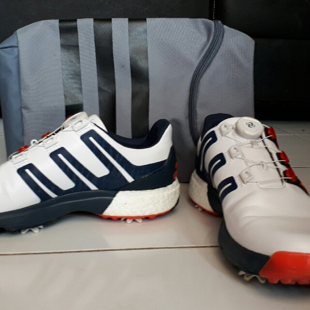 Sepatu Golf Adidas 100 Ori Olah Raga Perlengkapan Olahraga Lainnya Di Carousell