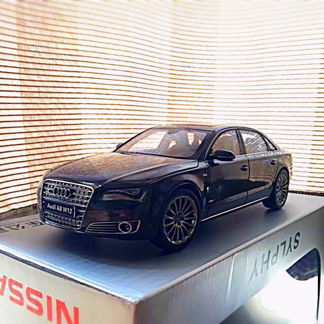 1:18 Kyosho Audi A8L W12, Hobbies & Toys, Toys & Games on Carousell