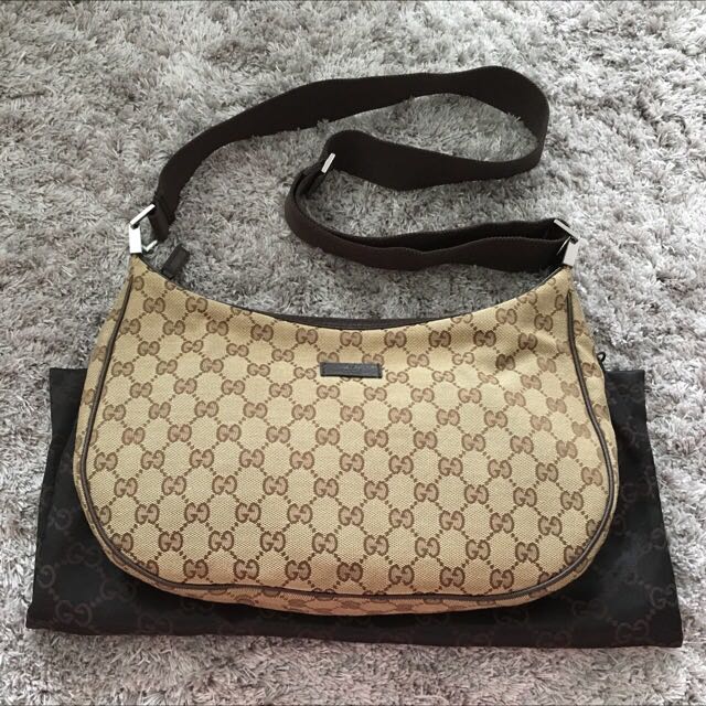 gucci hobo sling bag