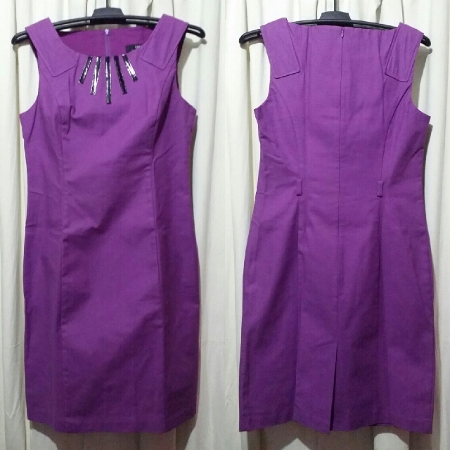 cue purple dress