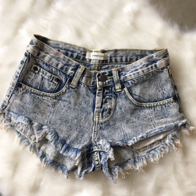 Jean bum shorts online