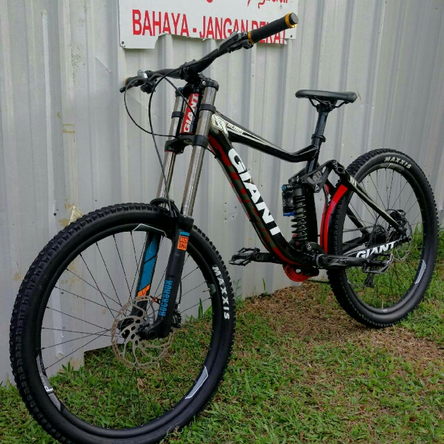 giant full suspension mountain bike for sale