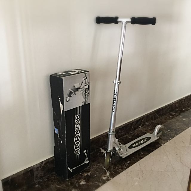 JD Razor MS130 KickScooter, Sports Equipment, PMDs, EScooters & EBikes, Other PMDs & Parts on