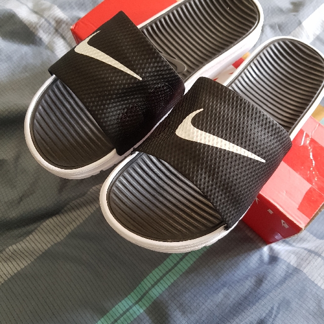 nike benassi solarsoft mens