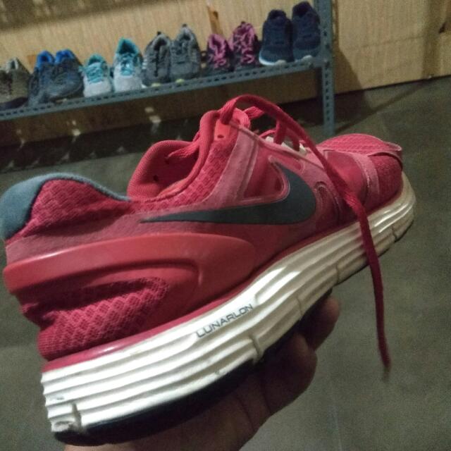 nike lunarlon red