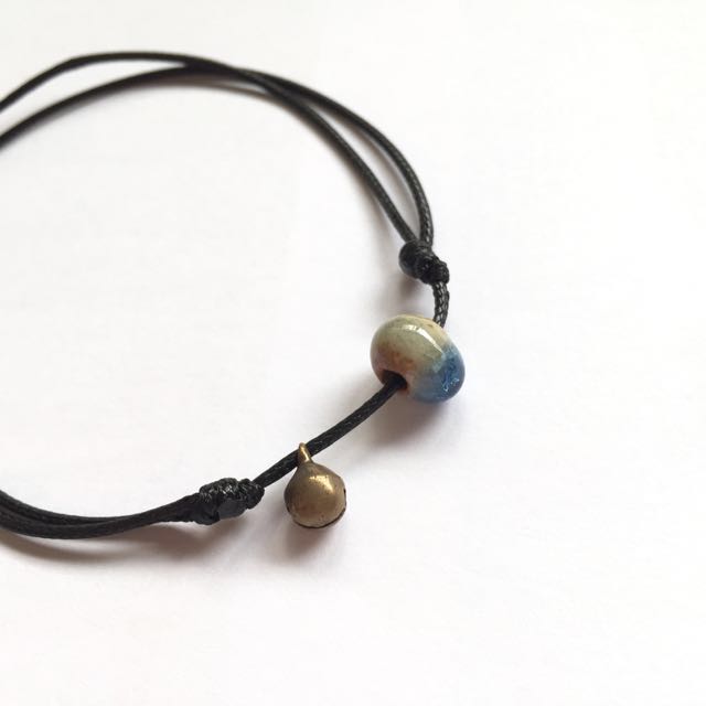 Simple Bead String Bracelet, Women's Fashion, Jewelry & Organisers