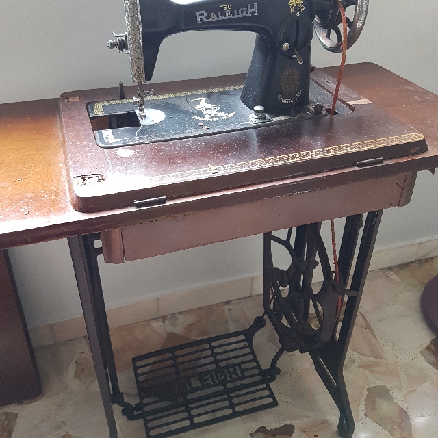Vintage Raleigh Sewing Machine On Carousell