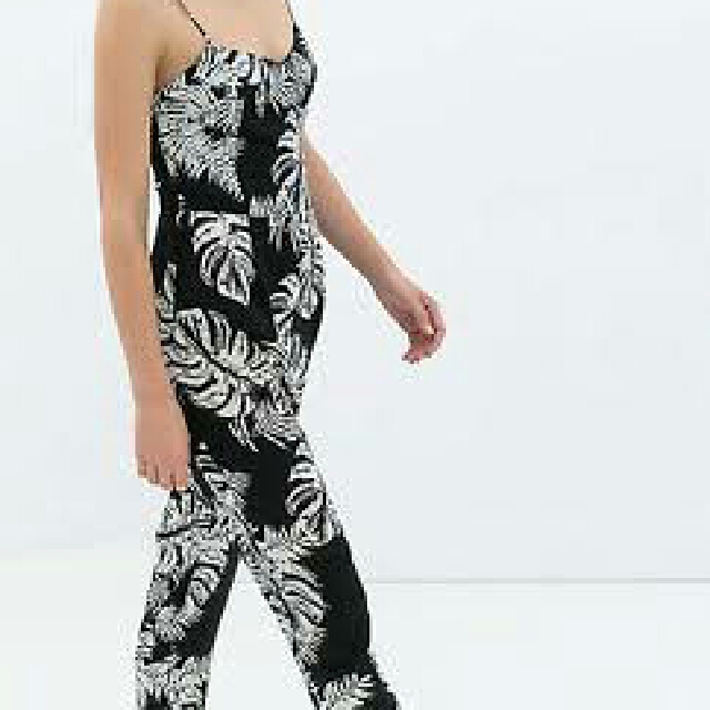 zara jumpsuit, Women's Fashion, Dresses & Sets, Jumpsuits on Carousell