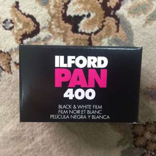 Ilford Pan 400 Fresh Film ( Iso 400 Black & White Film )