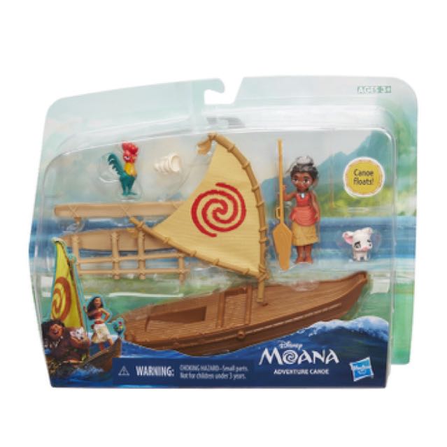 Moana canoe toy hotsell