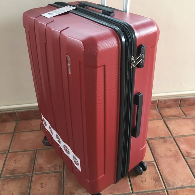 Pierre cardin 28 inch luggage discount