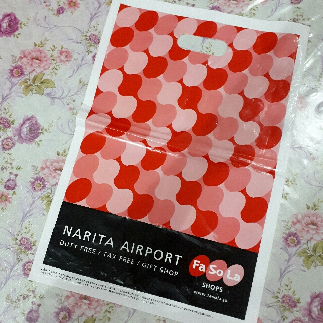 Plastic Bag NARITA AIRPORT JAPAN, Serba Serbi, Others di Carousell