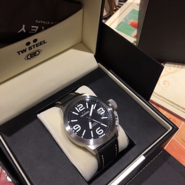 Tw steel best sale tw2r