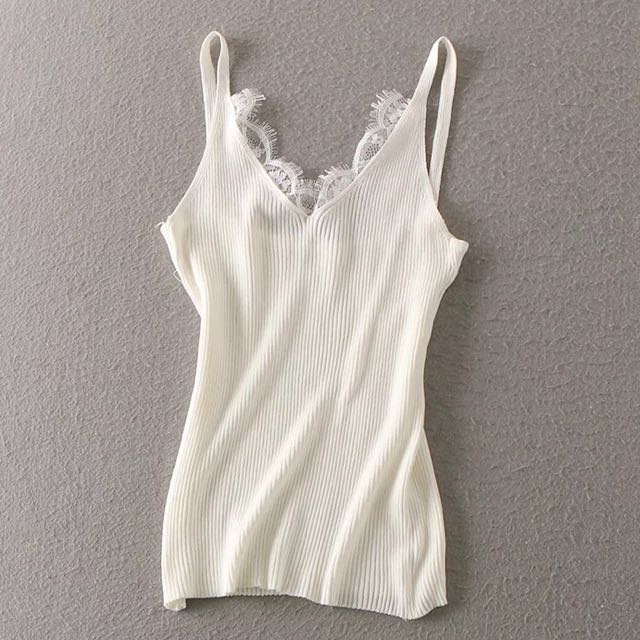 white lace singlet