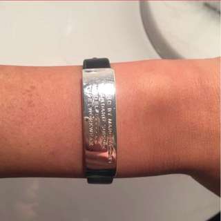 (Category: ) located in . Submitted by symranx (Listing ID 128164433, Image 1). Description: .