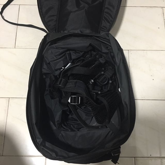 Bagster Spider Tail Bag, Motorcycles, Motorcycle Accessories on Carousell
