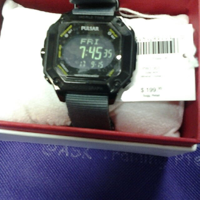 BNIB PULSAR PW3003 CHRONOGRAPH BLACK WATCH MARCH 2018 50 DISCOUNT PROMOTION