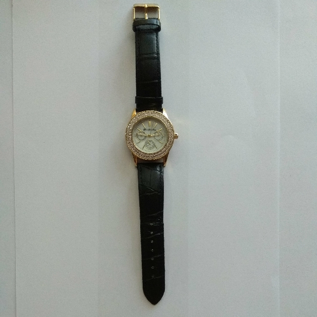 Her Jewellery and Zalora Watches Women s Fashion Watches