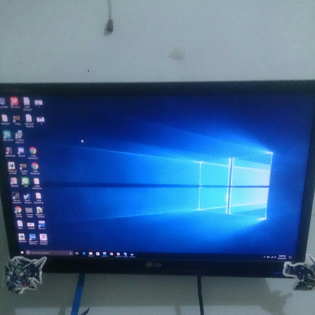 MONITOR LED LG FLATRON E2241, 22 Inch, Elektronik, TV & Perlengkapan
