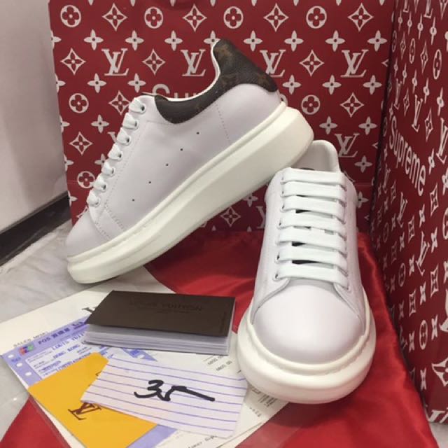 louis vuitton supreme shoes red