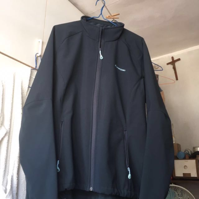 macpac soft shell jacket