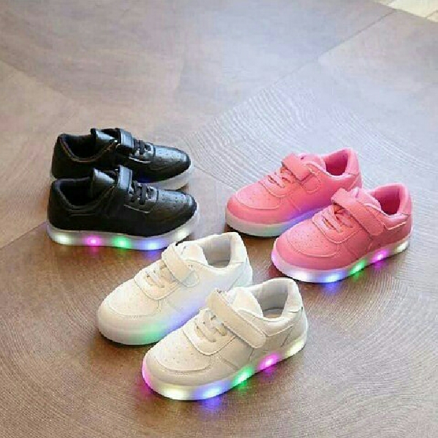STAR SYNTHETIC SHOES / SEPATU ANAK 