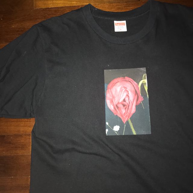 araki rose tee