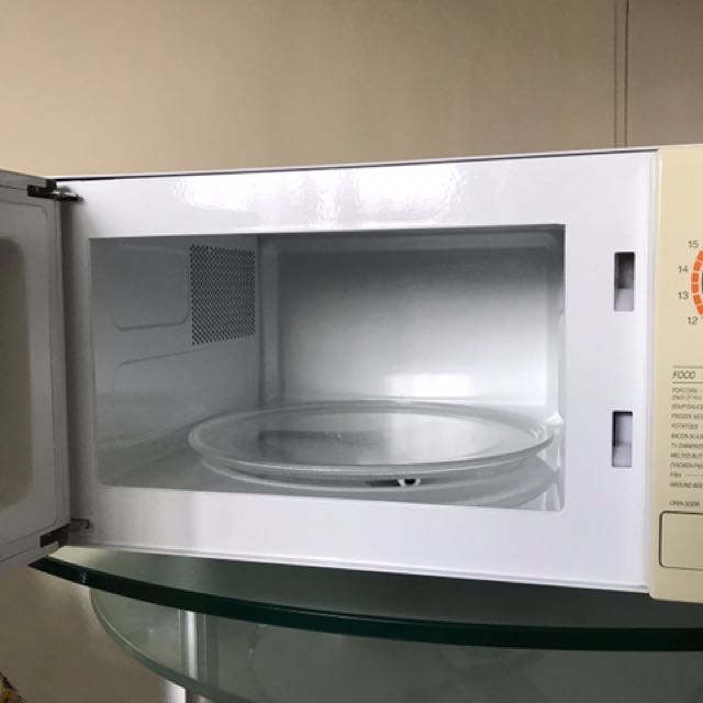 White In Colour Microwave Oven Home Liances On Carou White In Colour Microwave Oven Home