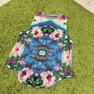 Floral sleeveless top