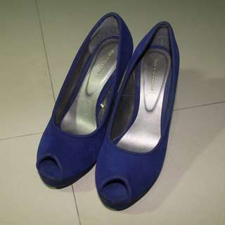 The Executive Blue Heels