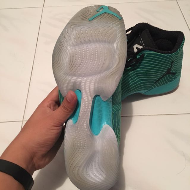 Jordan top 29 easter