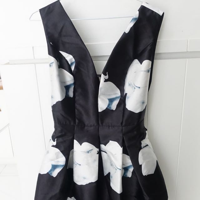 Cameo Rose Dress Imported From London Uk Women S Fashion