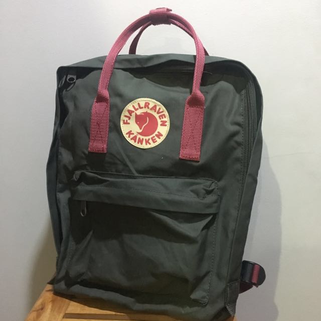 forest green fjallraven