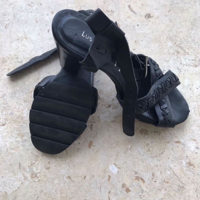 heels and pumps on sale