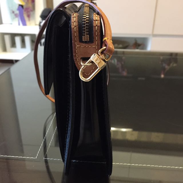 Louis Vuitton Vernis Mott Shoulder Bag