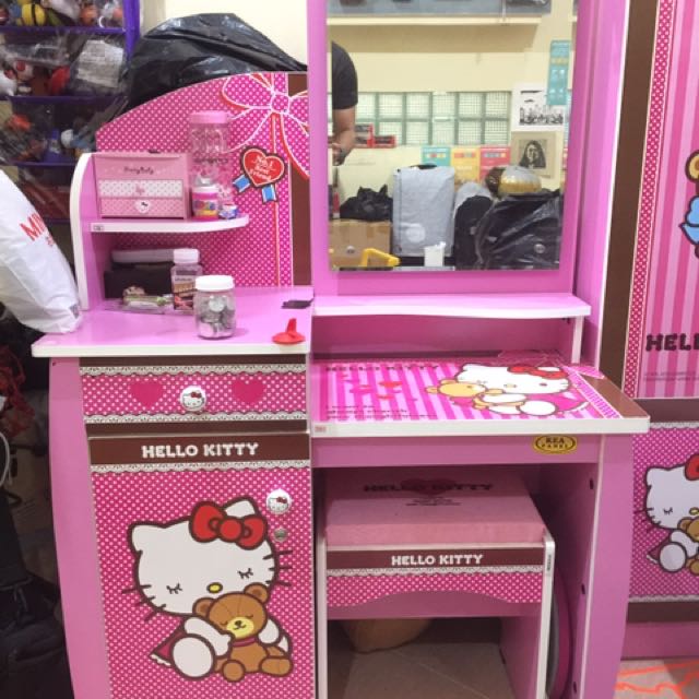 Meja  Rias  Make Up Table Wardobe Laci Hello Kitty KEA  Panel  