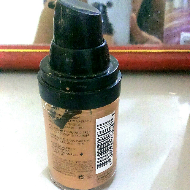 Revlon photoready AIRBRUSH EFFECT (Category: Makeup) located in Angeles City. Submitted by cellojj (Listing ID 128409390, Image 2). Description: preloved shade medium beige i think nasa 60-50% pa sya at nawawala ung cap nya hahanapin ko pa 😊 destashing #makeuptrade.