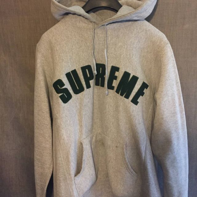 Chenille arc sales logo supreme