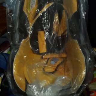 Car set pliko (tempat duduk bayi didlm mobil)